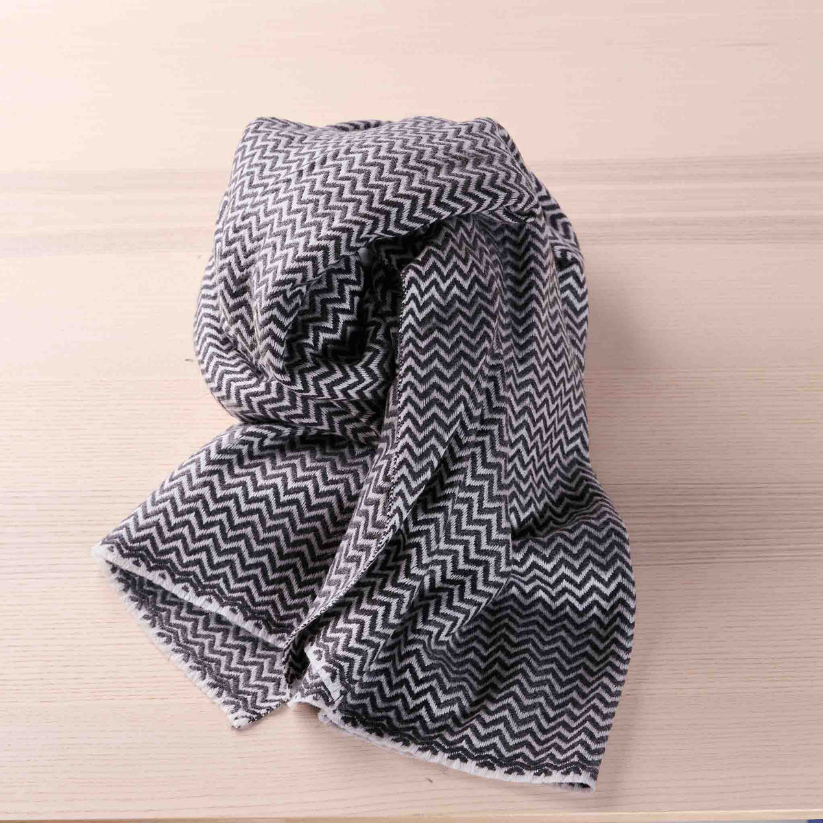 Wrap – Dark Grey Wave