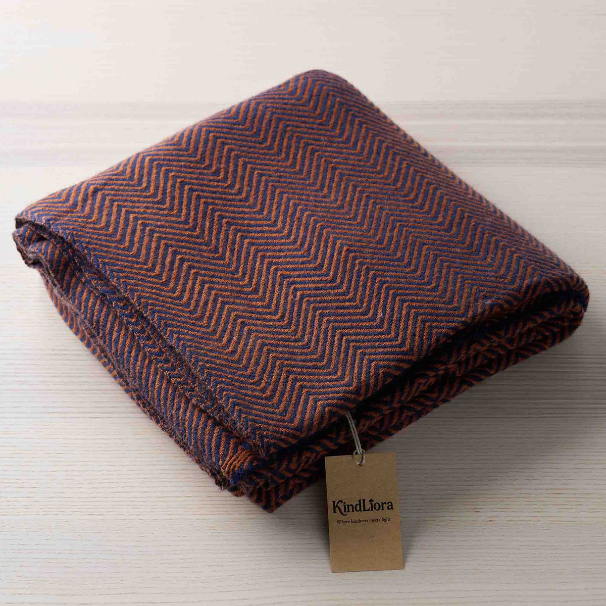 Throw – Rust Blue