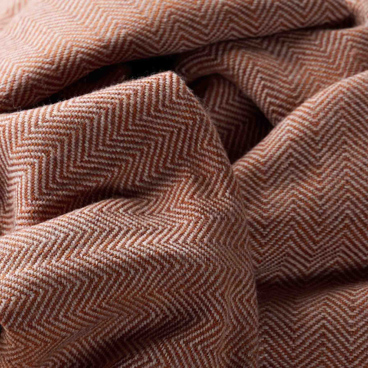 Throw – Rust Beige Herringbone