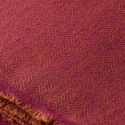 Throw – Rust Red
