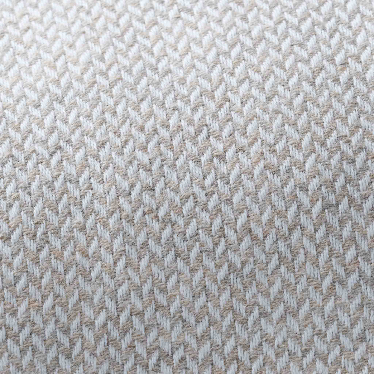 Throw – Light Camel Plain