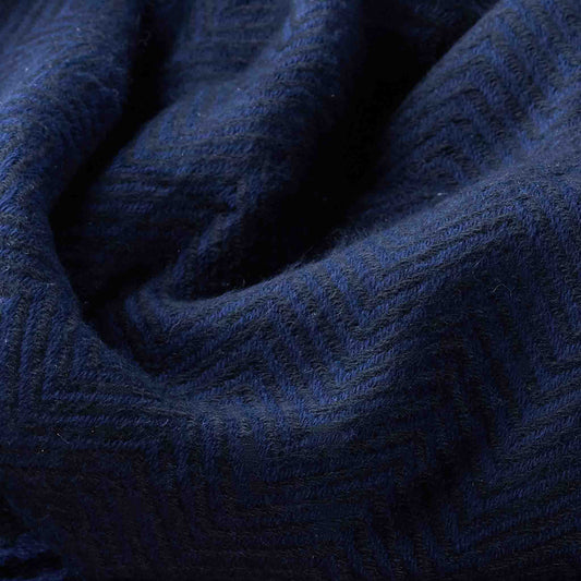 Throw – Blue Black