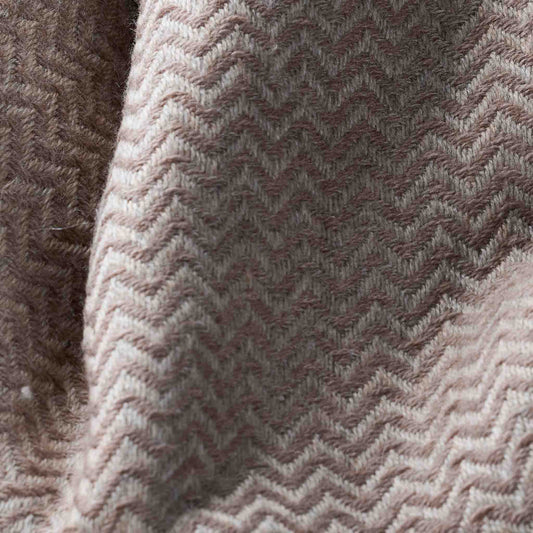 Throw – Dark Camel Wave