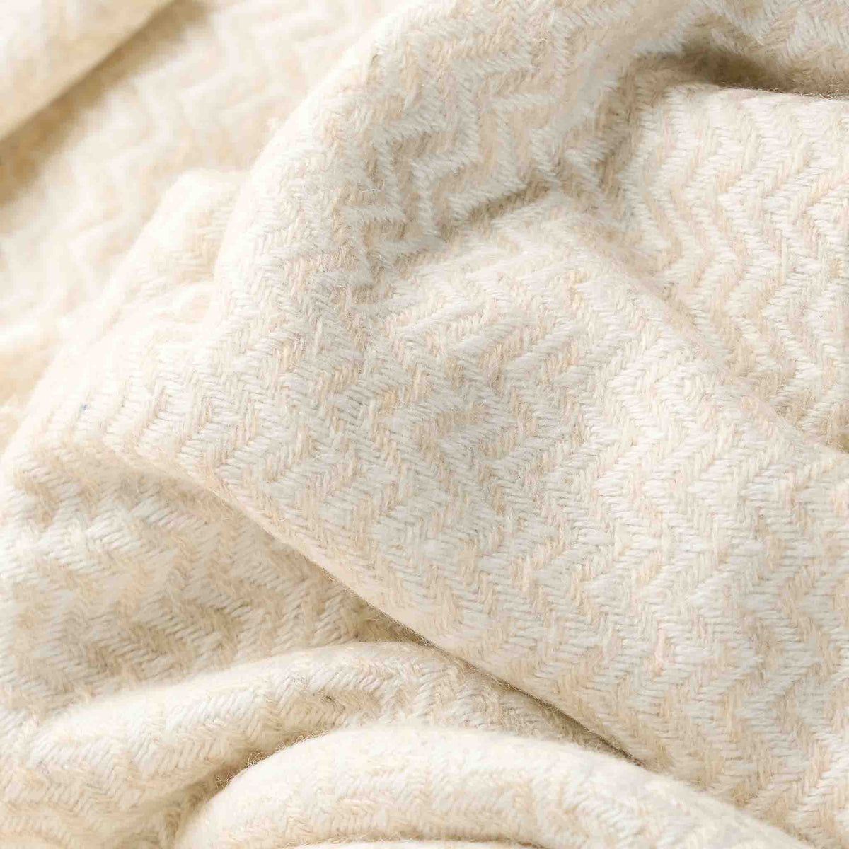 Throw – Sand Wave