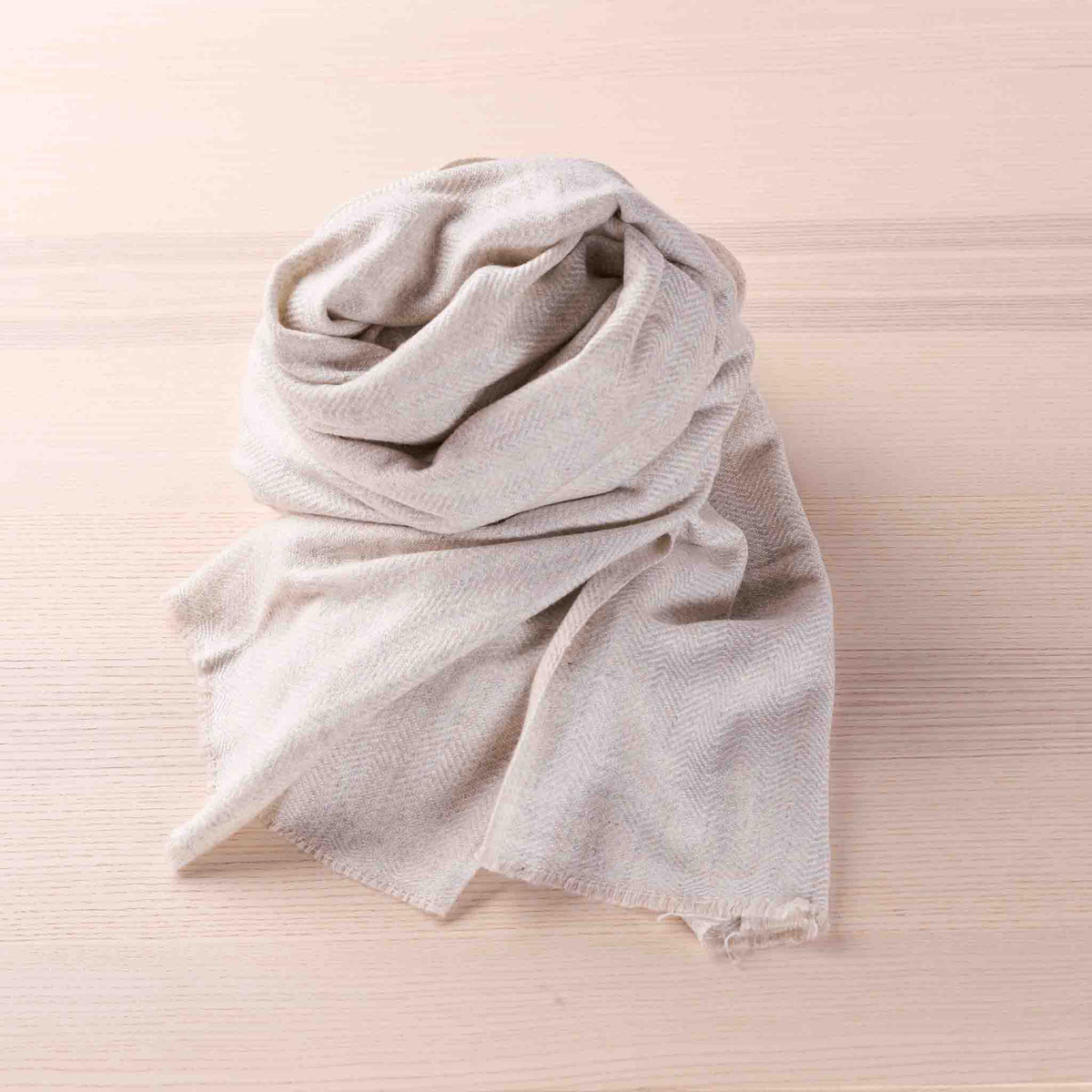 Wrap – Ivory Light Herringbone