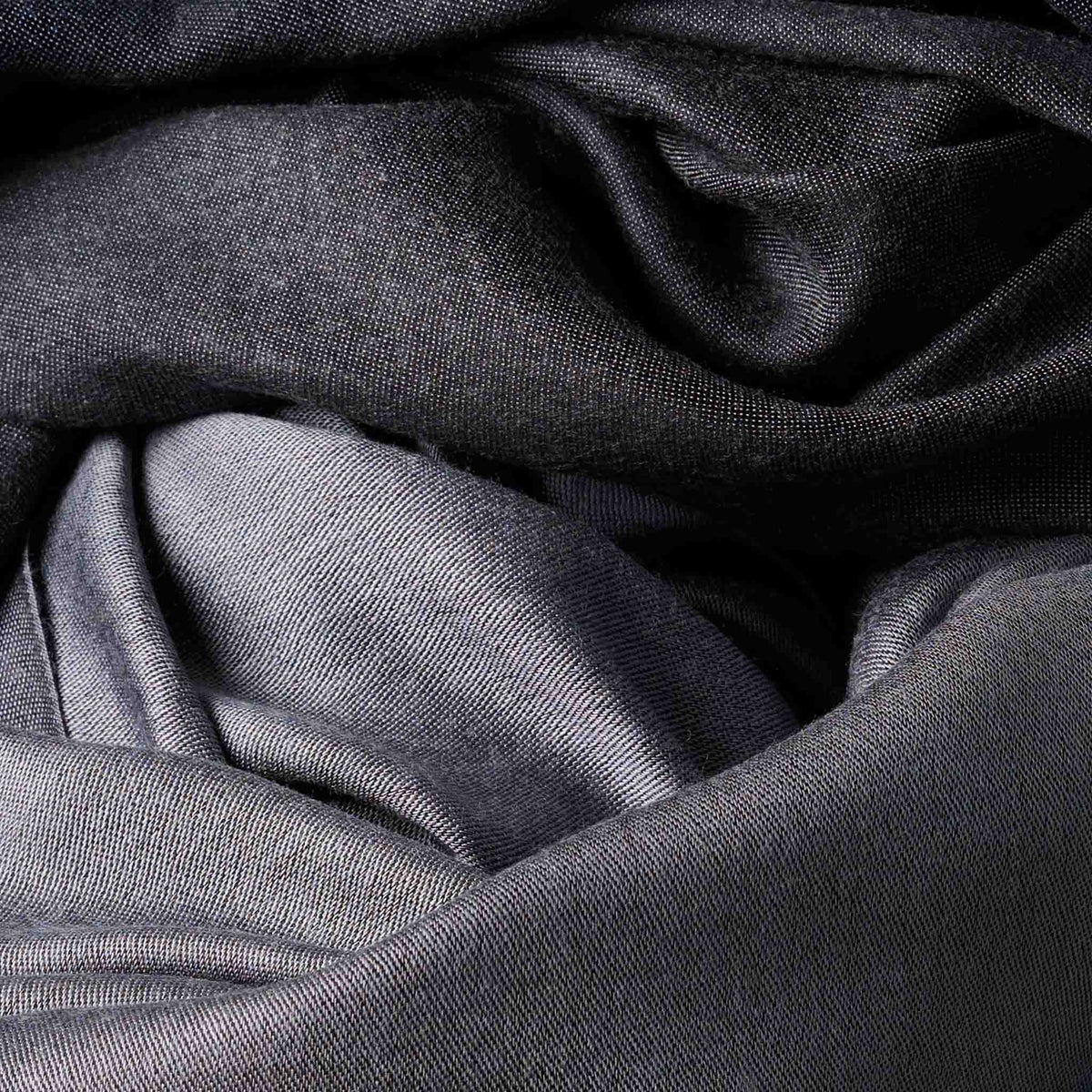 Reversible Silk Wrap – Smokey Grey/Charcoal